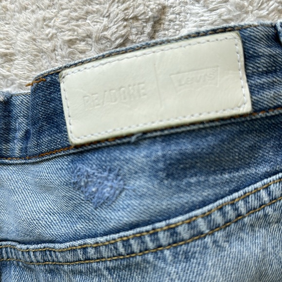Re/Done Levi’s.  Size 29.  Distressed. - Picture 3 of 6